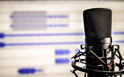 5 of My Favorite Marketing Podcasts that You’ll Love